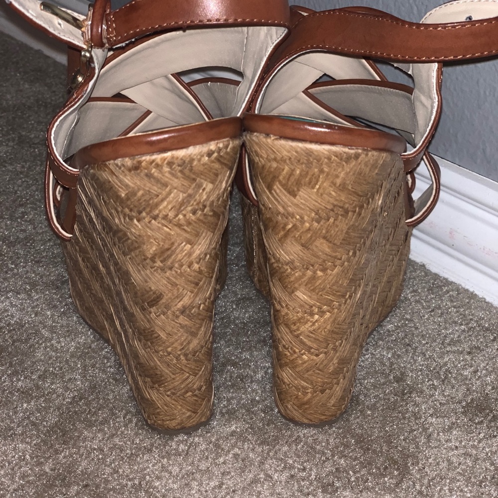 Wedges - Picture 3 of 4